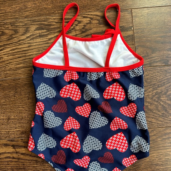 NEW| Toddler One Piece Swimming - Picture 3 of 4